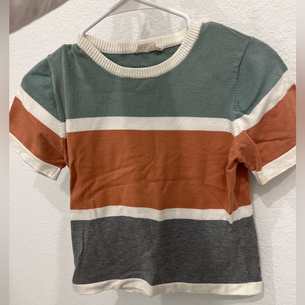 Roolee short sleeve stripped t-shirt. Great condition!